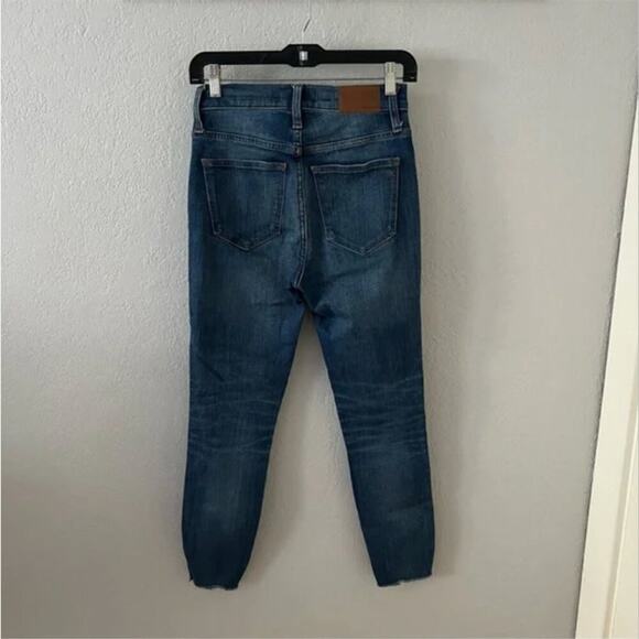 Madewell 10" High-Rise Skinny Jeans: Cutout Tulip Hem Edition - Picture 5 of 8